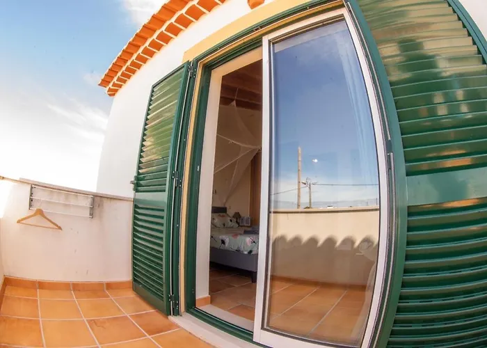 Mayla Surf House